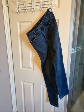 Judy Blue!! 🚨 Dark Blue Denim Jeans